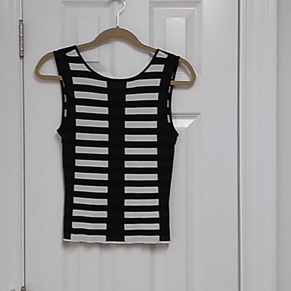 Open back top